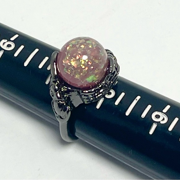 Halloween Skeleton Hands Holding a Crystal Ball Ring Charcoal Pink Glitter Bead - Picture 2 of 5
